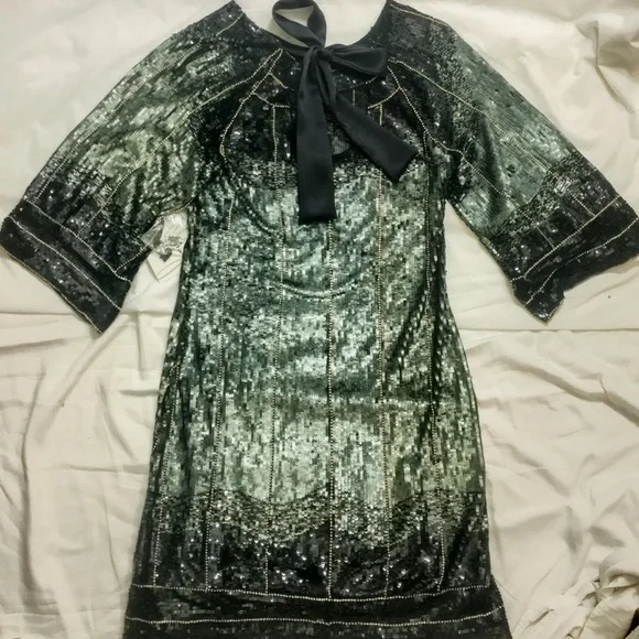 Badgley Mischka Mark & James Sequin Dress black & Green Couture